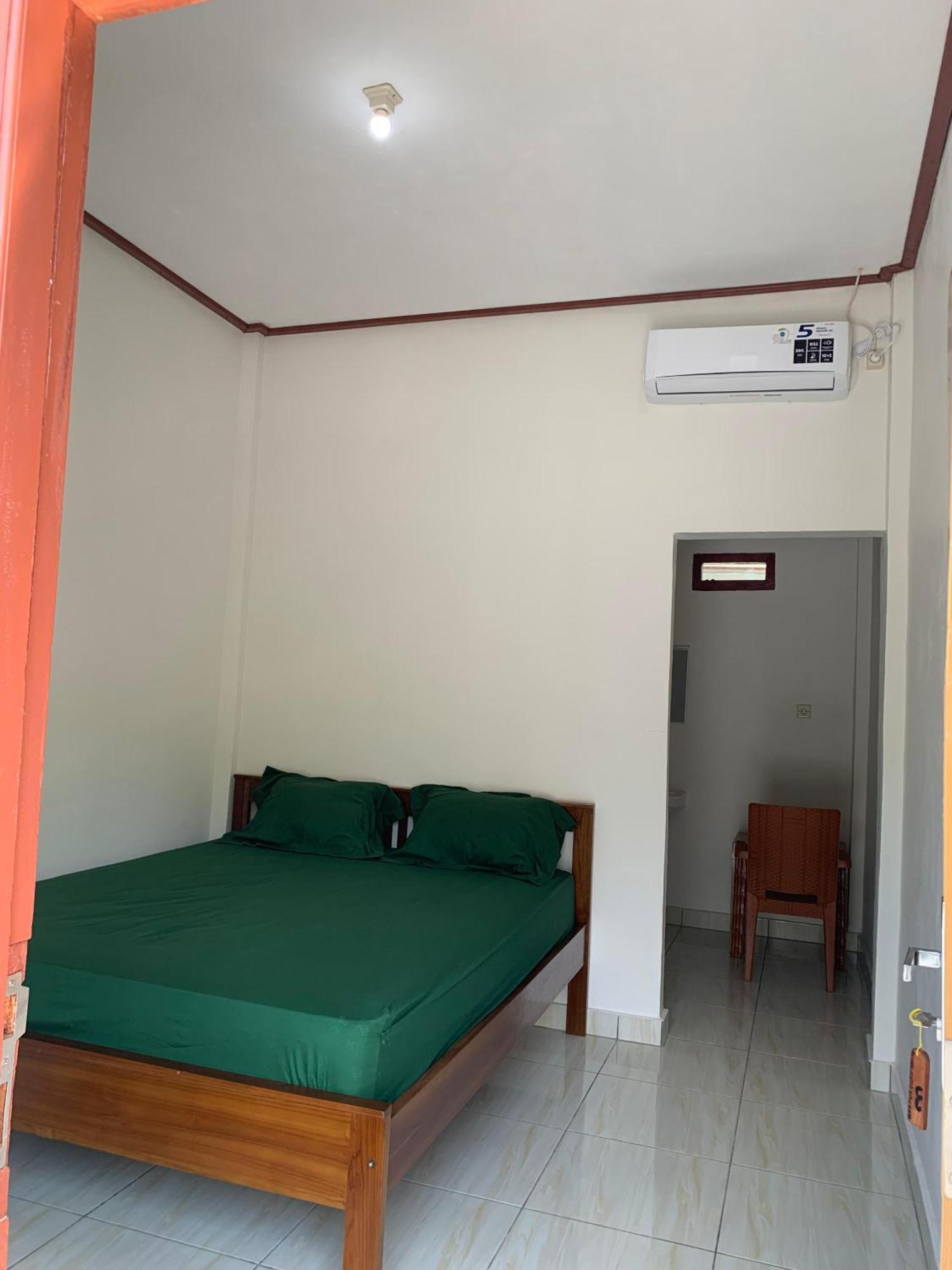Bertus Guesthouse Labuan Bajo Εξωτερικό φωτογραφία